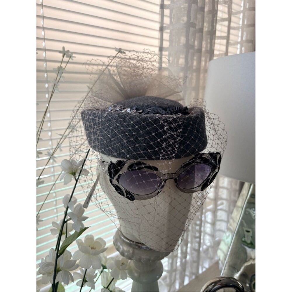 VTG Gray Wool Pillbox Mesh Veil Fascinator Hat